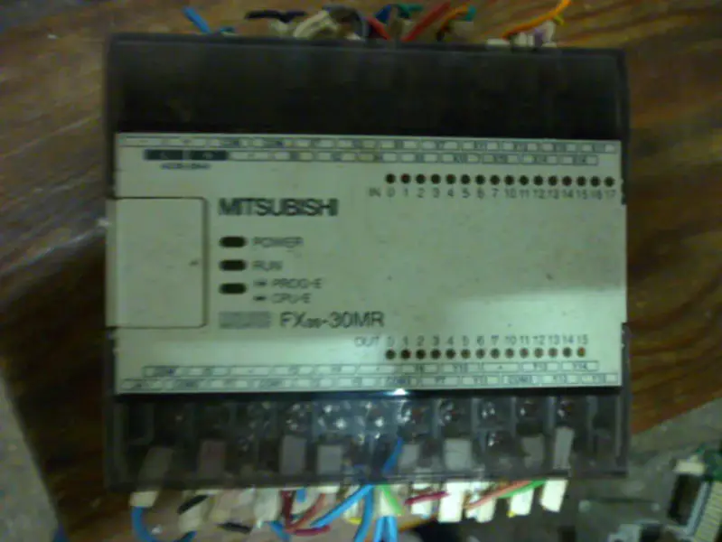 Mitsubishi PLC FX0S-30MR