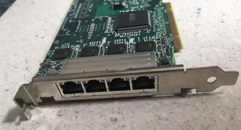 Radisys 97-9031-02 Čtyřportový serverový síťový adaptér PCI Ethernet
