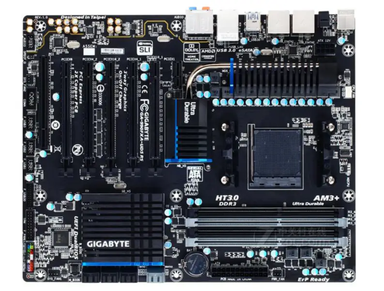 Základní deska Gigabyte GA-990FXA-UD5 R5