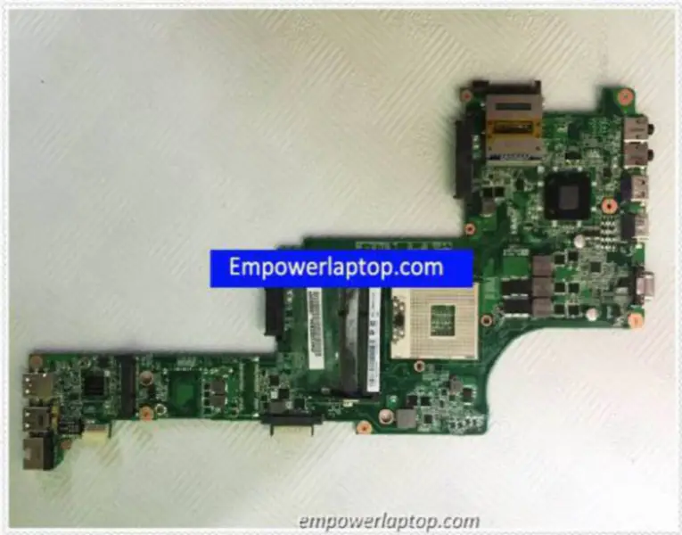 Toshiba DA0TE7MB8F0 E300 A000090770 Základní deska