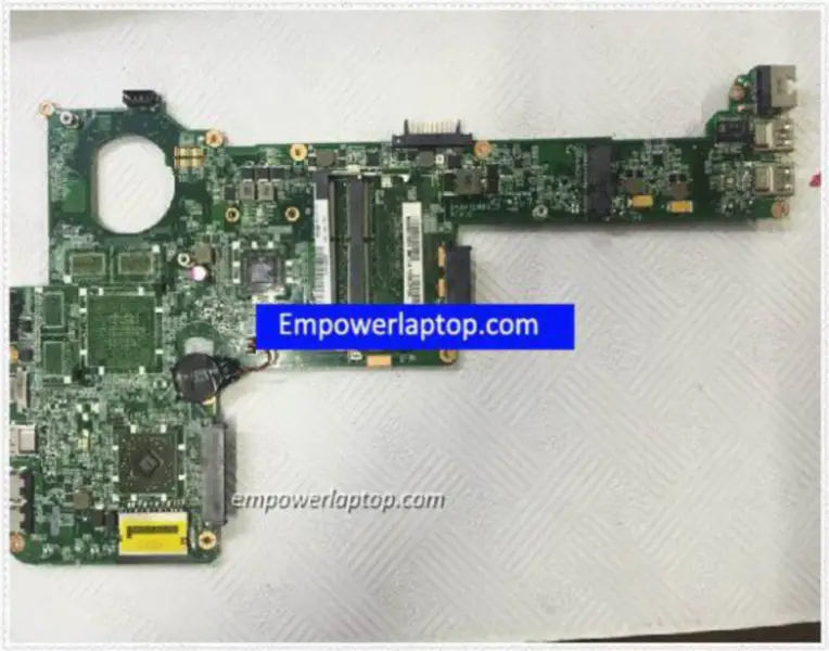 Toshiba A000221210 DABY7DMB8C0 Satellite C805D Základní deska