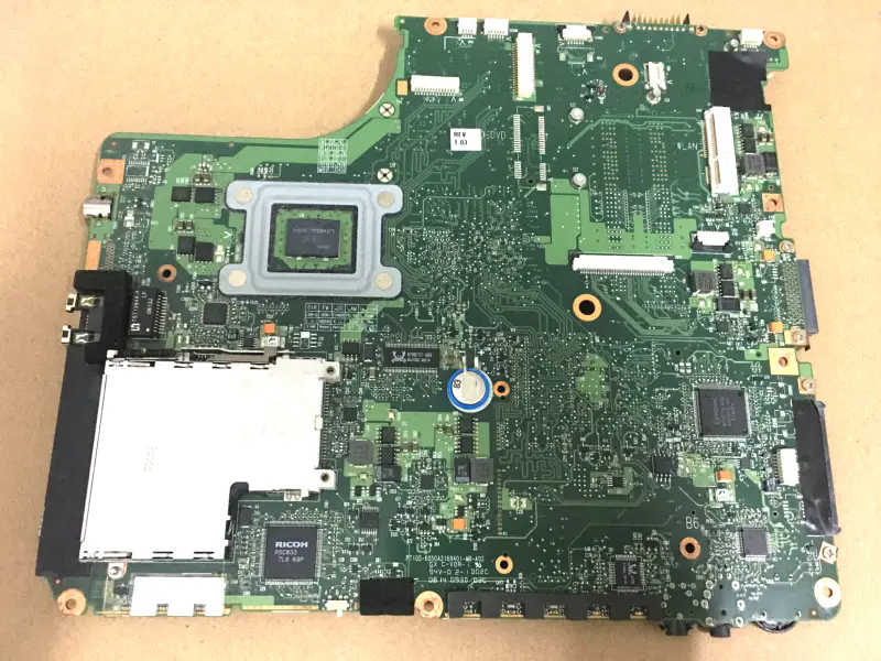 Základní deska Toshiba A300