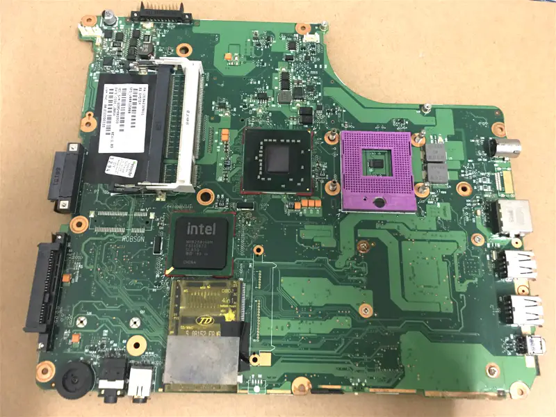 Základní deska Toshiba A300