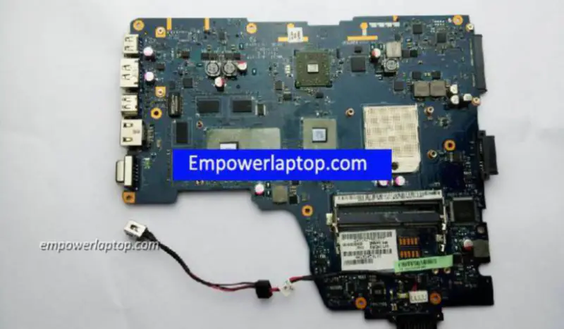 Toshiba A660D K000108490 LA-6192P Základní deska