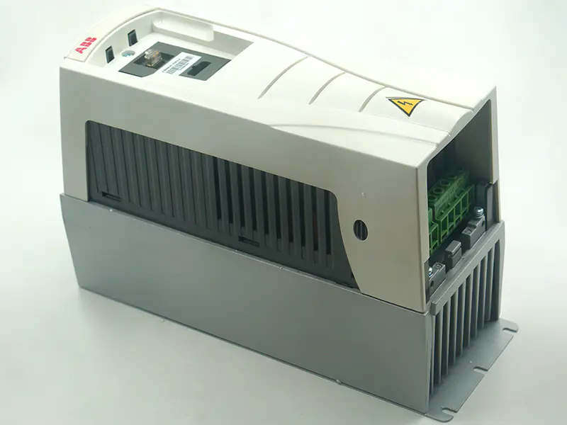 ABB ACS550-01-03A3-4
