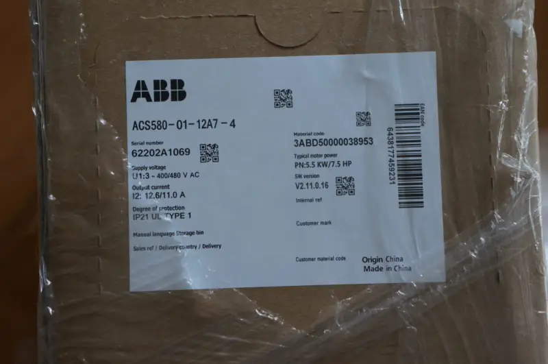 Měnič ABB ACS580-01-12A7-4