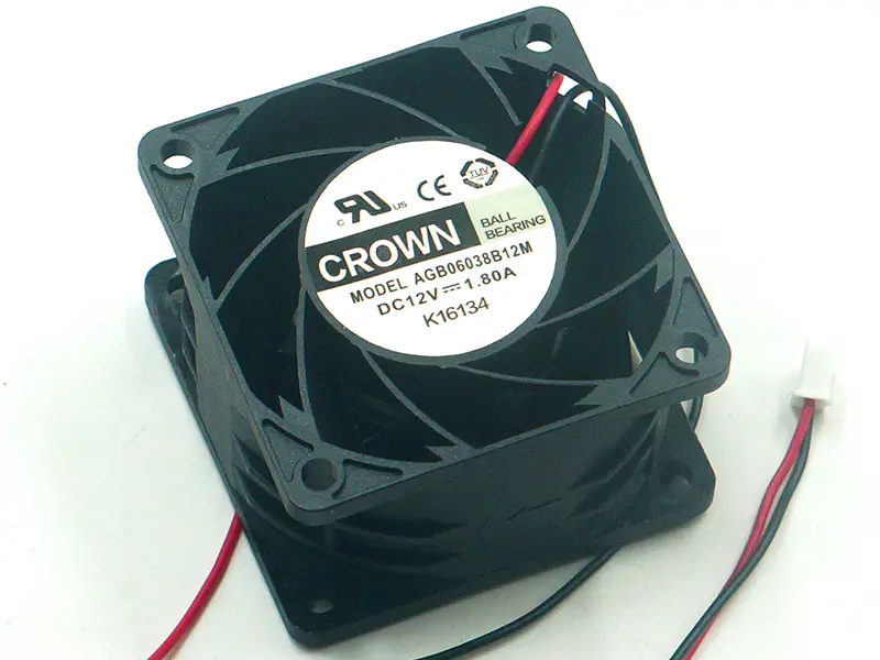 Ventilátor CROWN AGB06038B12M