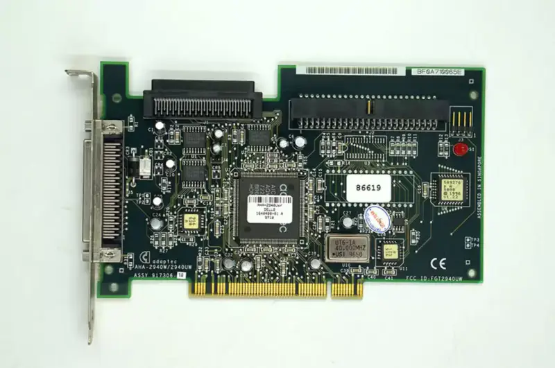 Karta řadiče SCSI Adaptec AHA-2940UW 68-pin 50-pin