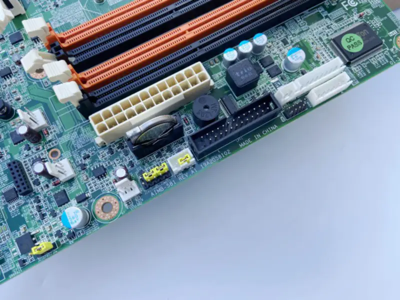 Základní deska Advantech AIMB-581 REV.A1 AIMB-581QG2