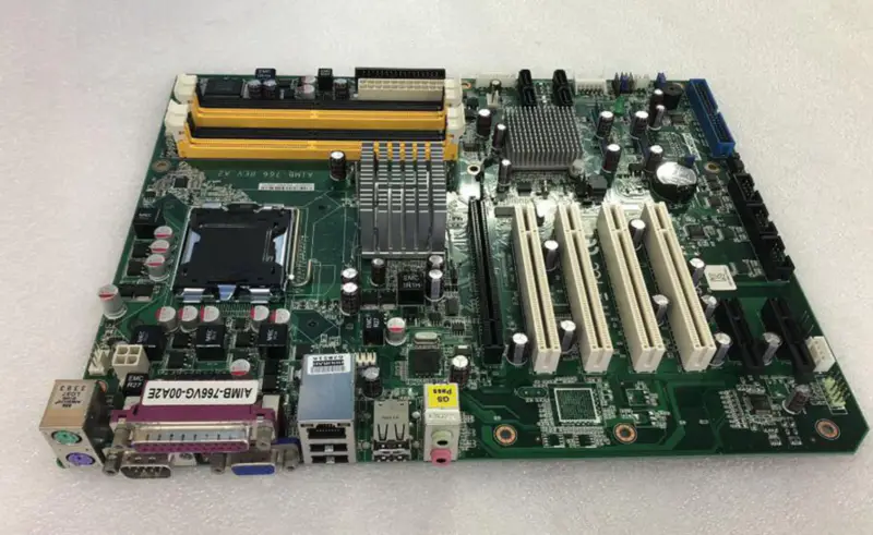 Advantech AIMB-766 REV.A2 AIMB-766VG-00A2E 08GSAQ35001107 základní deska