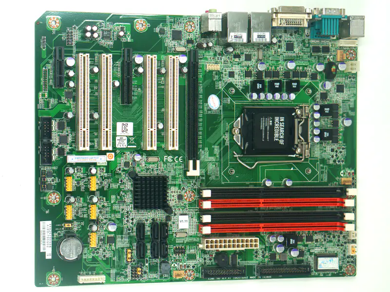 Základní deska Advantech AIMB-780 REV.A1 AIMB-780QG2