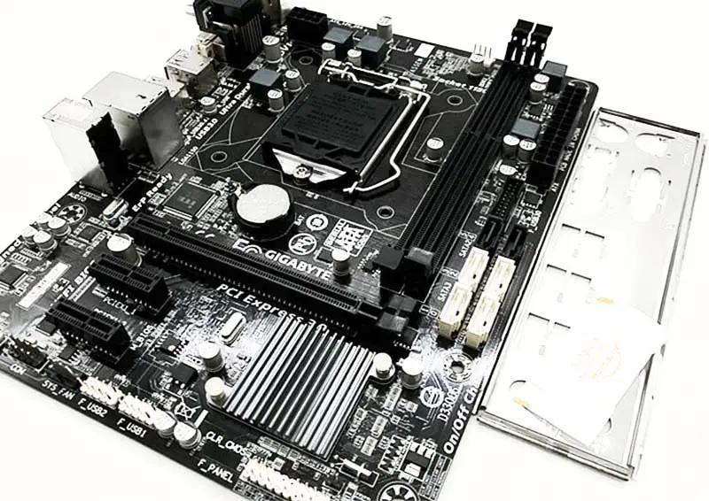 Pro Gigabyte Ga-b85m-d2v