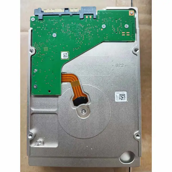 St10000nm0096 10t Sas 7,2k 3,5 pro serverový pevný disk Seagate