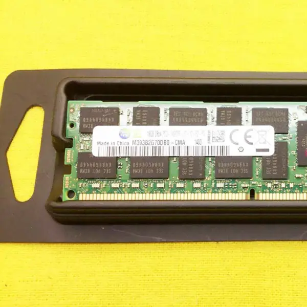 2ks M393b2g70db0-cma Ram pro Samsung 16gb Ddr3 1866mhz Reg 2rx4 Pc3-14900r Serverová paměť