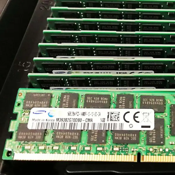 2ks M393b2g70db0-cma Ram pro Samsung 16gb Ddr3 1866mhz Reg 2rx4 Pc3-14900r Serverová paměť