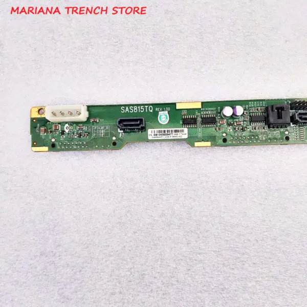 Sas815tq pro Supermicro Čtyřšachtová základní deska pro pevné disky pro šasi 1u