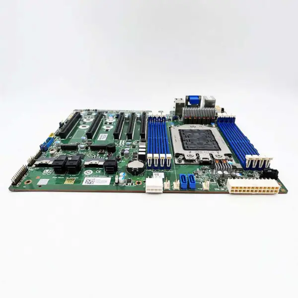 Základní deska Tyan S8030GM2NE