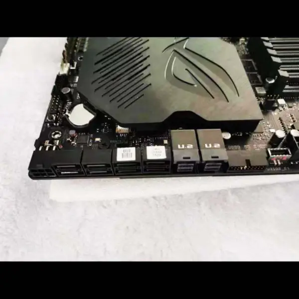 Základní deska Asus Rog Dominus Extreme