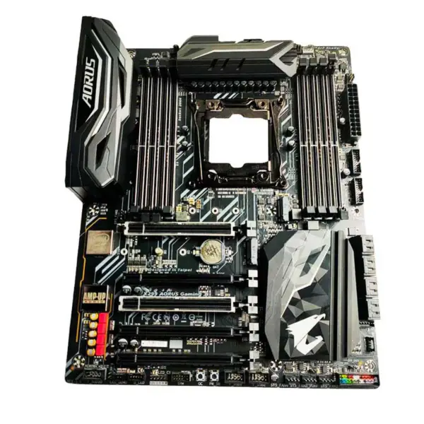 X299 Aorus Gaming 3 Pro Gigabyte Podpora procesorů Core X-series Ddr4 Lga2066 256gb Atx Základní deska