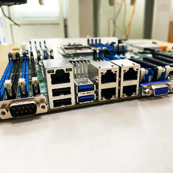 X10drh-cln4 pro dvoucestnou serverovou základní desku Supermicro E-atx Lga 2011 C612 Xeon E5-2600 V3/v4 Family Ddr4