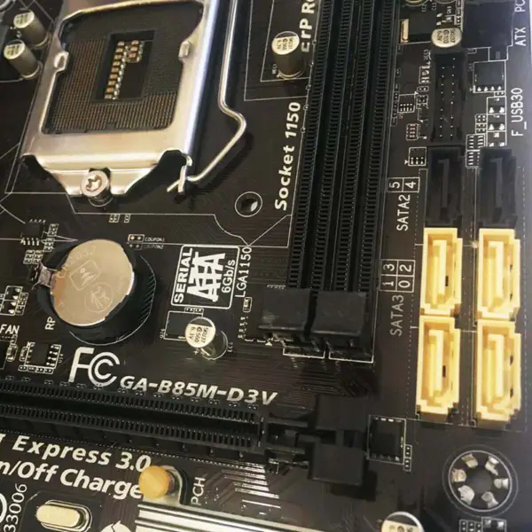 Základní deska pro Gigabyte Ga-b85m-d3v Lga 1150 Ddr3 B85m-d3v 16gb Usb3.0 Sata 3 B85