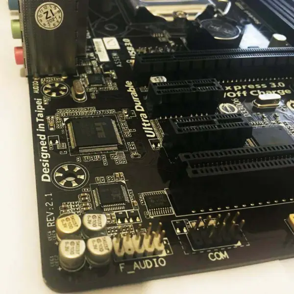 Základní deska pro Gigabyte Ga-b85m-d3v Lga 1150 Ddr3 B85m-d3v 16gb Usb3.0 Sata 3 B85