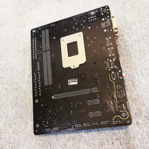 Základní deska pro Gigabyte Ga-b85m-d2v-si B85 Lga 1150 Ddr3