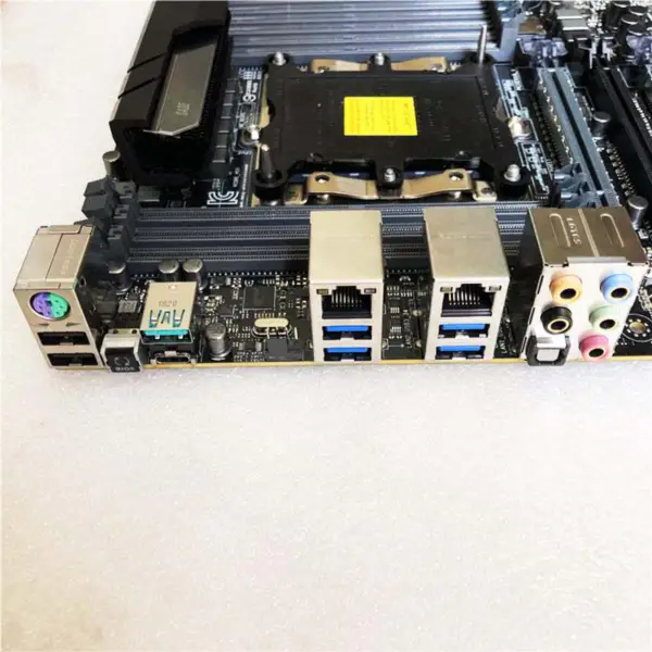 Základní deska Asus Ws C621e Sage