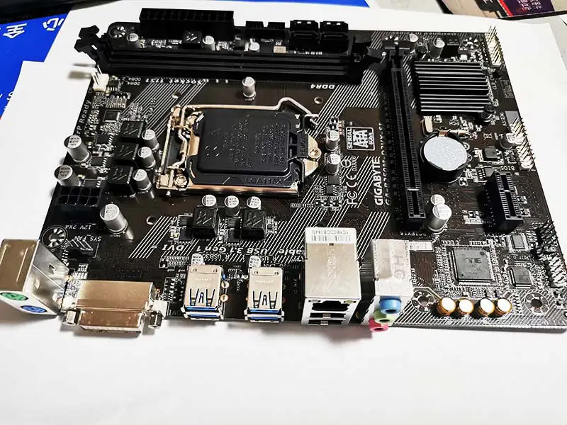 Lga1151 pro základní desku Ga B250m-d2vx-si Základní deska