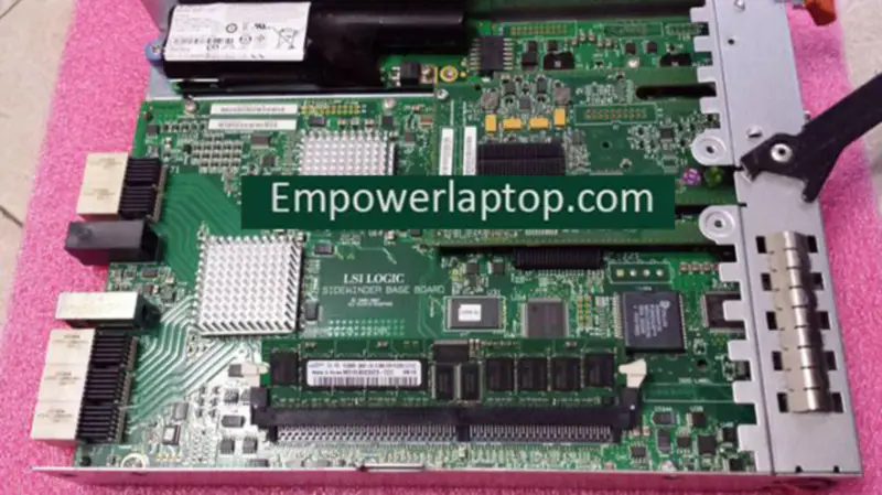 DELL MD3000 Dvouportový řadič AMP01-RSIM P2GW4 průmyslová základní deska