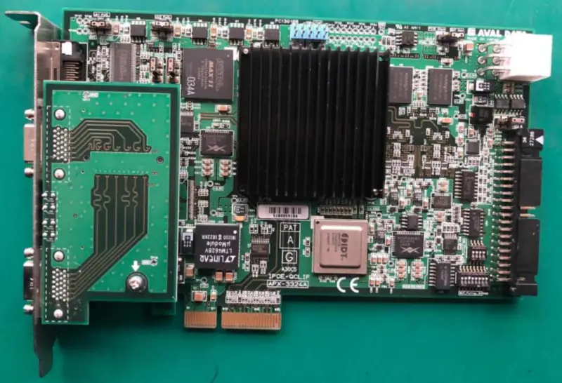 AVAL DATA IPCE-QCLIF APX-3324A Image Capture Card