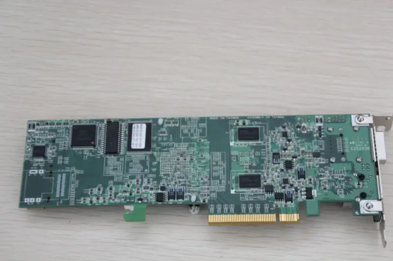 Areca ARC-1880 ARC1880IXL-8 VER:B Karta RAID SAS SATA Array Card
