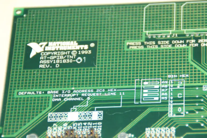 Karta NI AT-GPIB AT-GPIB/TNT Capture Card ISA Card