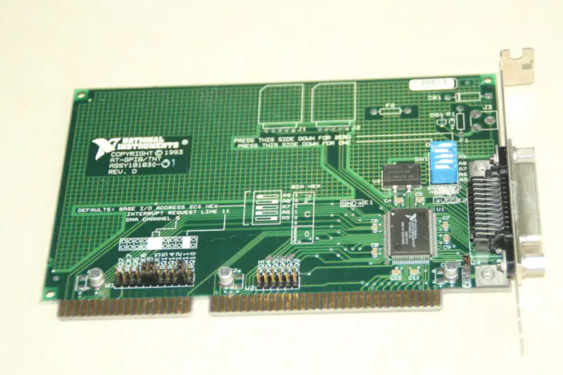 Karta NI AT-GPIB AT-GPIB/TNT Capture Card ISA Card