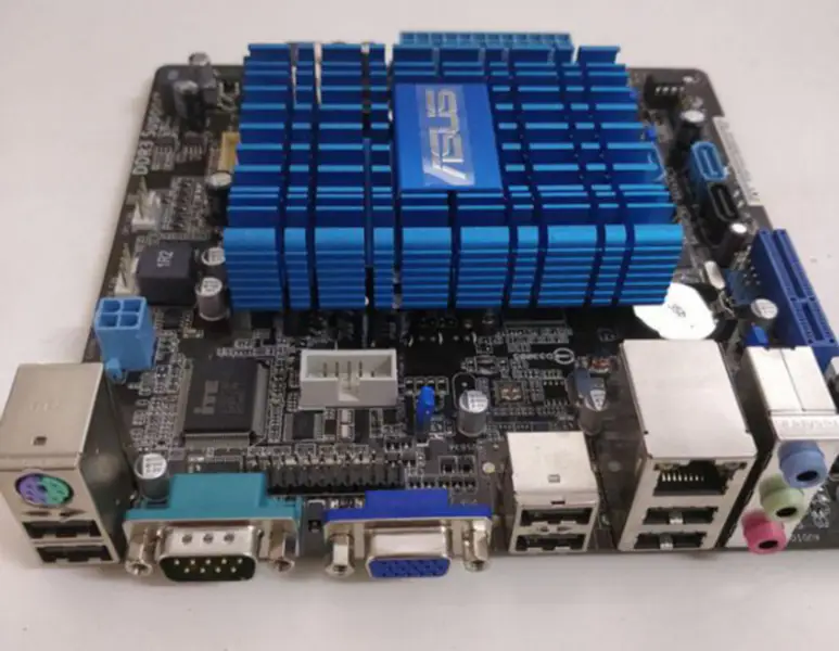 Základní deska Asus AT5NM10T-I/NA/SI