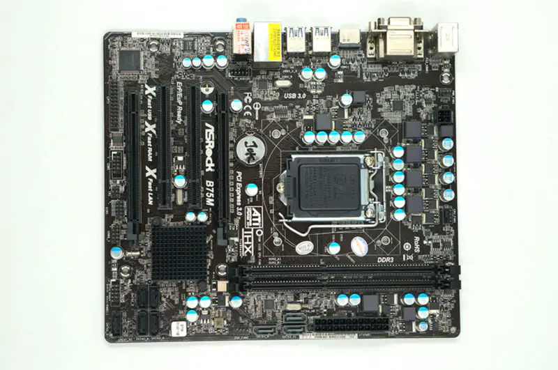 Základní deska Asrock B75M B75 LGA 1155 Micro-ATX
