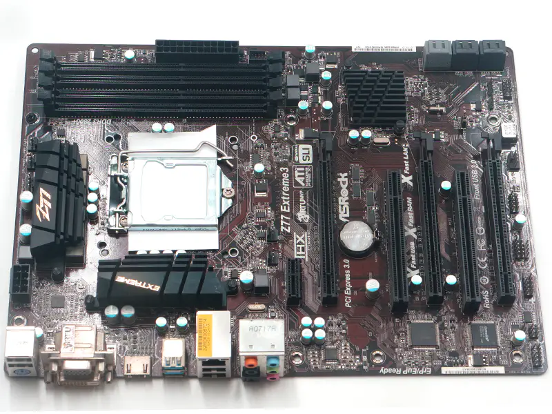 Základní deska Asrock Z77 Extreme3 LGA 1155 DDR3