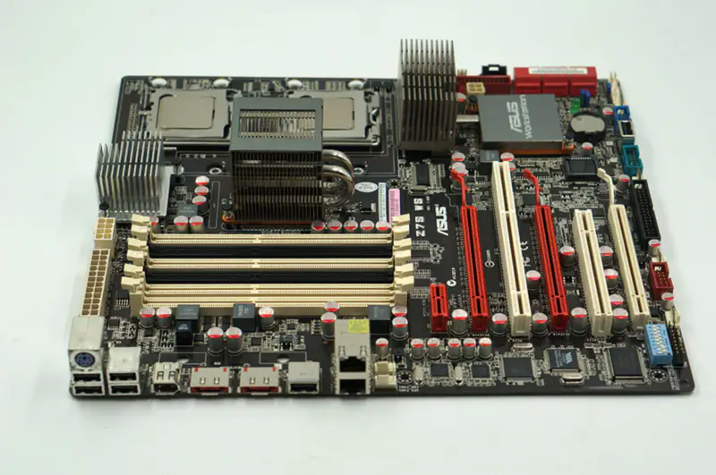 Základní deska Asus Z7S WS Workstation LGA 771 Dual Channel 5400X+6321ESB(ESB2E)