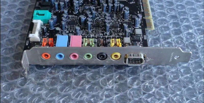 Creative Sound Blaster Audigy 2 SB0350 7.1kanálová zvuková karta PCI s barevnými porty