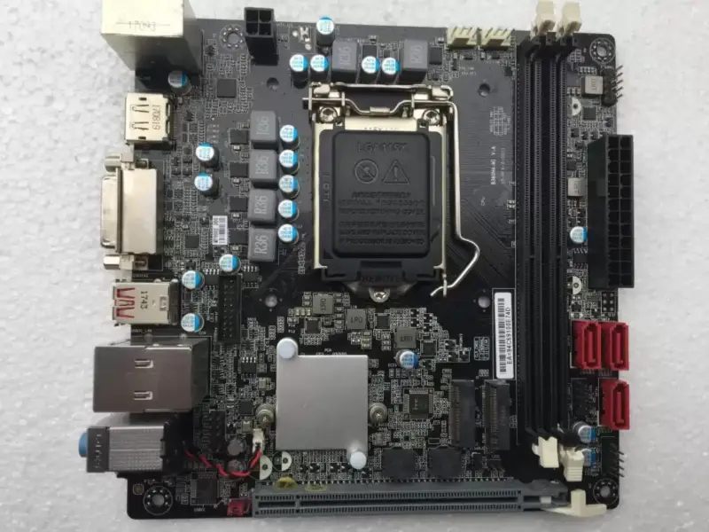 ECS B360H4-MI Základní deska B360 Chipset Mini-ITX