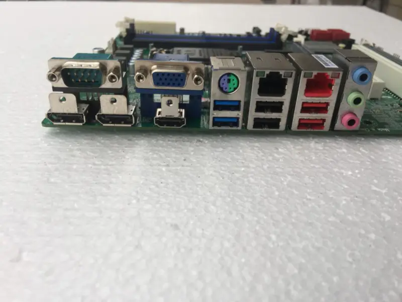 Acer B36H4-AMS I5-9400 Základní deska Altos P10 F6 B360 chipset Dual Gigabit LAN