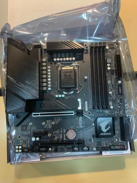 Základní deska Gigabyte B560M AORUS ELITE