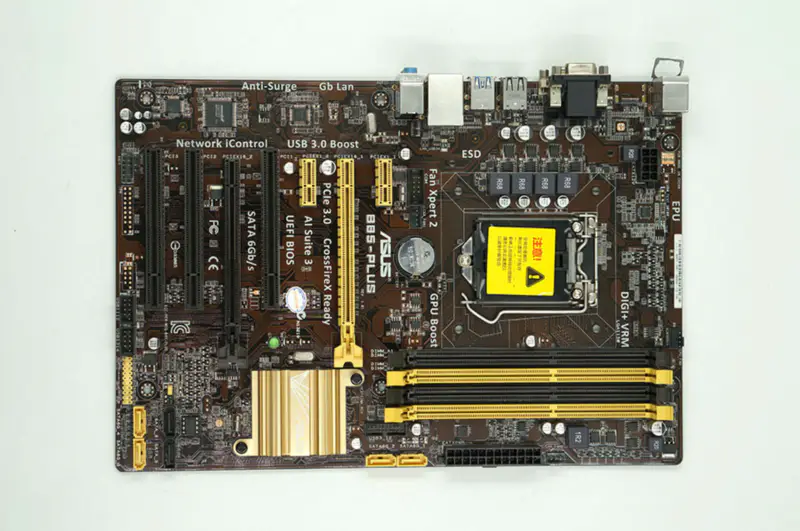 Základní deska Asus B85-PLUS B85 LGA 1150 ATX