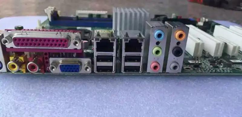 Základní deska bcmcom BC945G