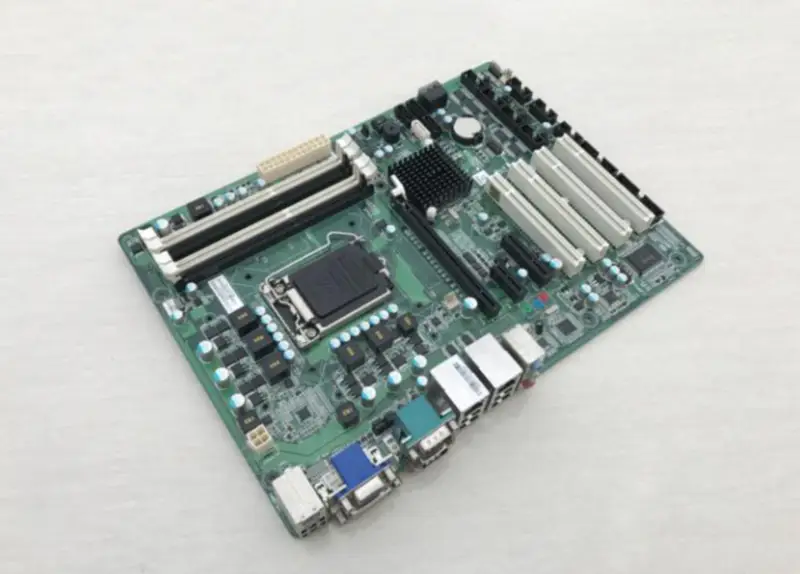 AXIOMTEK BIB75AHB-01 ATX průmyslová základní deska