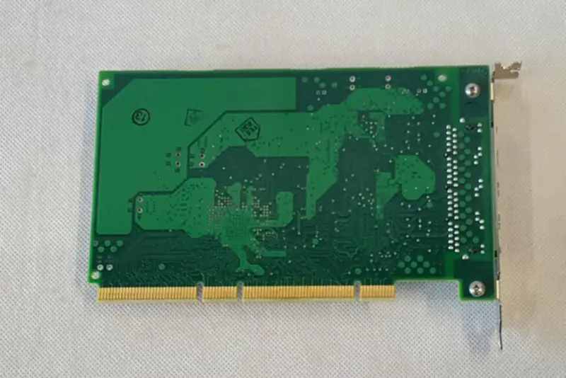 CA05951-9120 H554GB-002-C01 Gigabitová síťová karta se čtyřmi 32bitovými porty