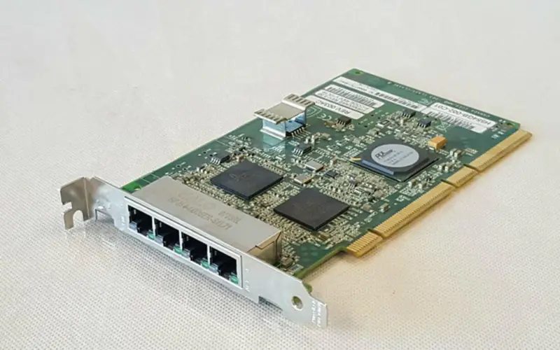 CA05951-9120 H554GB-002-C01 Gigabitová síťová karta se čtyřmi 32bitovými porty