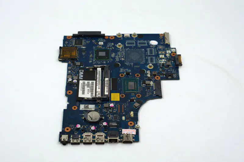 Dell 17R 3721 5721 LA-9102P CN-0NJ7D4 Pentium 2117U/CN-00KC18 i3-3217U/CN-06006J i3-3227U základní deska s integrovanou grafickou kartou