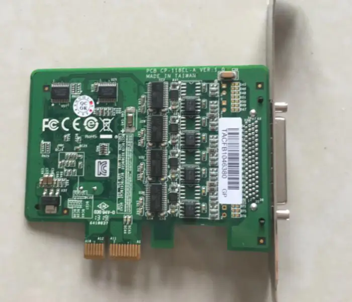 MOXA CP-118EL-A 8portová víceportová sériová karta PCIE RS232 422 485
