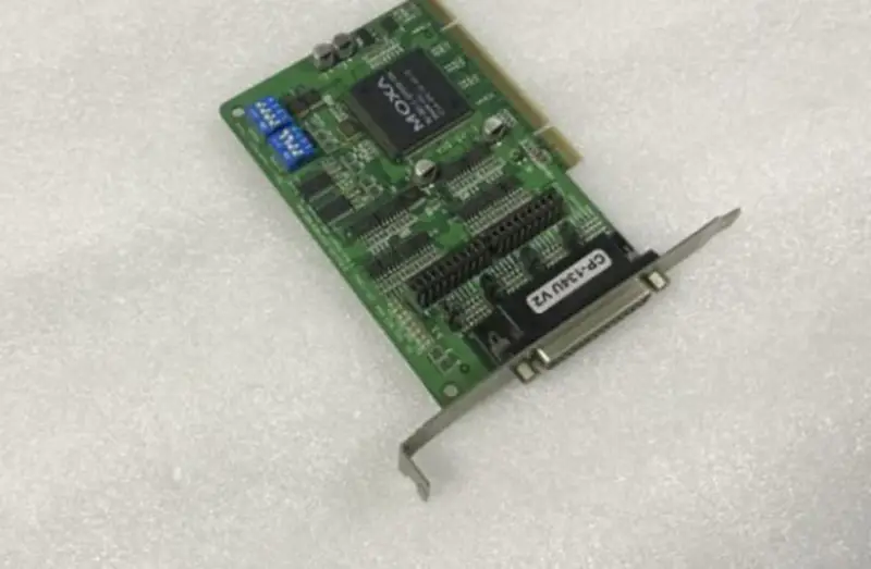 MOXA CP-134U V2 PCI víceportová sériová karta RS-422/485